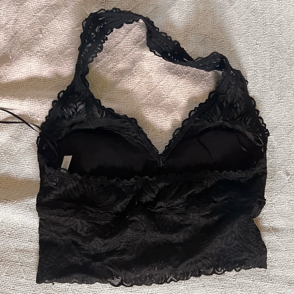 Aerie Brallette - Picture 2 of 4